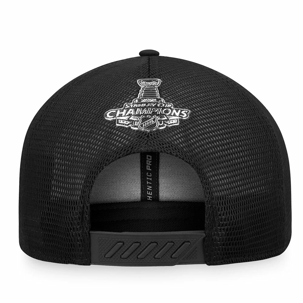 TAMPA BAY LIGHTNING FANATICS OFFICIAL AUTHENTIC 2021 NHL STANLEY CUP CHAMPIONS ADJUSTABLE HAT 4 TAMPA BAY LIGHTNING FANATICS OFFICIAL AUTHENTIC 2021 NHL STANLEY CUP CHAMPIONS ADJUSTABLE HAT - Image 4